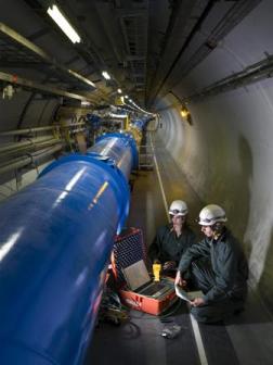 LHC.jpg
